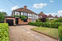 Main Photo of a 4 bedroom  Semi Detached House for sale