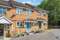 Main Photo of a 3 bedroom  Terraced House for sale