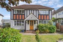 Main Photo of a 4 bedroom  Detached House for sale