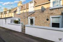 Main Photo of a 3 bedroom  Terraced House for sale