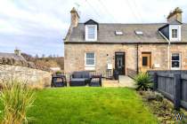 Main Photo of a 3 bedroom  End of Terrace House for sale