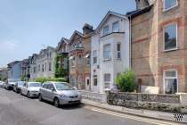 Main Photo of a 3 bedroom  Terraced House for sale