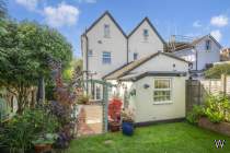 Main Photo of a 4 bedroom  Semi Detached House for sale