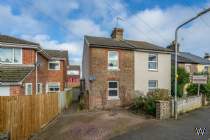 Main Photo of a 2 bedroom  Semi Detached House for sale