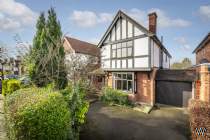 Main Photo of a 5 bedroom  Semi Detached House for sale