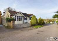 Main Photo of a 3 bedroom  Detached Bungalow for sale