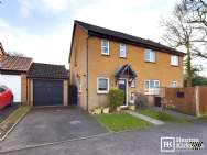 Main Photo of a 2 bedroom  Semi Detached House for sale