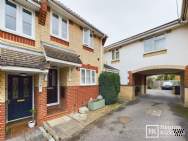 Main Photo of a 2 bedroom  Terraced House for sale