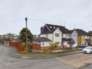 Main Photo of a 5 bedroom  Semi Detached House for sale