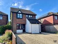 Main Photo of a 3 bedroom  Detached House for sale