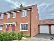 Main Photo of a 3 bedroom  Semi Detached House for sale