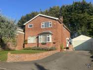 Main Photo of a 4 bedroom  Detached House for sale