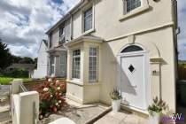 Main Photo of a 4 bedroom  Semi Detached House for sale