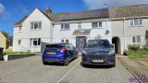 Main Photo of a 4 bedroom  Terraced House for sale