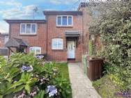 Main Photo of a 2 bedroom  Terraced House for sale