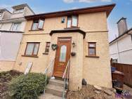 Main Photo of a 3 bedroom  Semi Detached House for sale