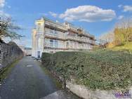 Main Photo of a 2 bedroom  Flat for sale