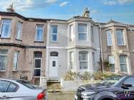 Main Photo of a 5 bedroom  Terraced House for sale