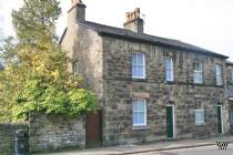 Main Photo of a 3 bedroom  Terraced House to rent