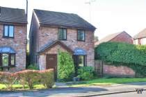 Main Photo of a 3 bedroom  Detached House to rent