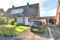 Main Photo of a 3 bedroom  Semi Detached House for sale