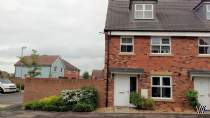 Main Photo of a 3 bedroom  Semi Detached House to rent