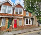 Main Photo of a 2 bedroom  End of Terrace House for sale