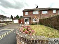 Main Photo of a 3 bedroom  Semi Detached House to rent