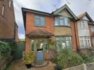 Main Photo of a 3 bedroom  Semi Detached House for sale