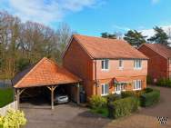 Main Photo of a 4 bedroom  Detached House for sale