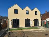 Main Photo of a 2 bedroom  Terraced House to rent