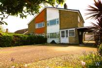 Main Photo of a 3 bedroom  Semi Detached House for sale