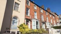 Main Photo of a 4 bedroom  Terraced House for sale