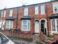 Main Photo of a 3 bedroom  Terraced House to rent