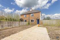 Main Photo of a 3 bedroom  Semi Detached House to rent