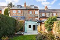 Main Photo of a 3 bedroom  Terraced House for sale