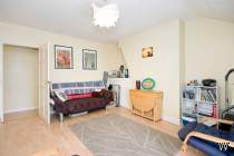 Main Photo of a 1 bedroom  Flat to rent