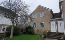 Main Photo of a 2 bedroom  Flat to rent