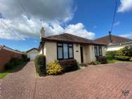 Main Photo of a 3 bedroom  Detached Bungalow for sale