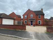 Main Photo of a 4 bedroom  Detached House for sale