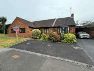 Main Photo of a 4 bedroom  Detached Bungalow for sale