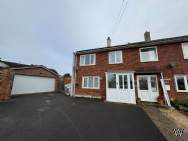 Main Photo of a 3 bedroom  End of Terrace House for sale