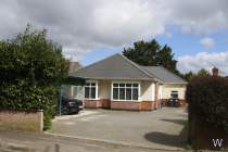 Main Photo of a 3 bedroom  Detached Bungalow for sale