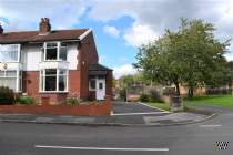 Main Photo of a 2 bedroom  Semi Detached House for sale