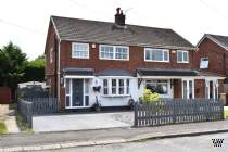 Main Photo of a 3 bedroom  Semi Detached House for sale