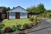 Main Photo of a 3 bedroom  Detached Bungalow for sale