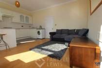 Main Photo of a 1 bedroom  Flat to rent