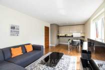 Main Photo of a 3 bedroom  Apartment to rent