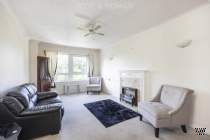 Main Photo of a 1 bedroom  Retirement Property for sale