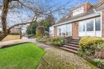 Main Photo of a 4 bedroom  Detached House for sale